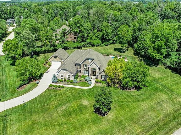 2nd image of 8540 Black Oak Ct