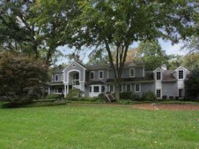 32 Old House Ln, Port Washington, NY, 11050