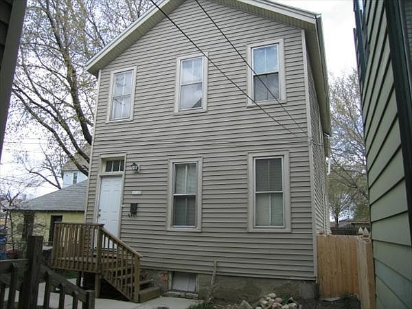 1st image of 1010 E Clarke St #B