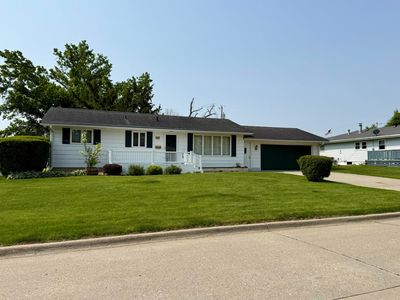 203 Rainbow Dr, Marshalltown, IA, 50158