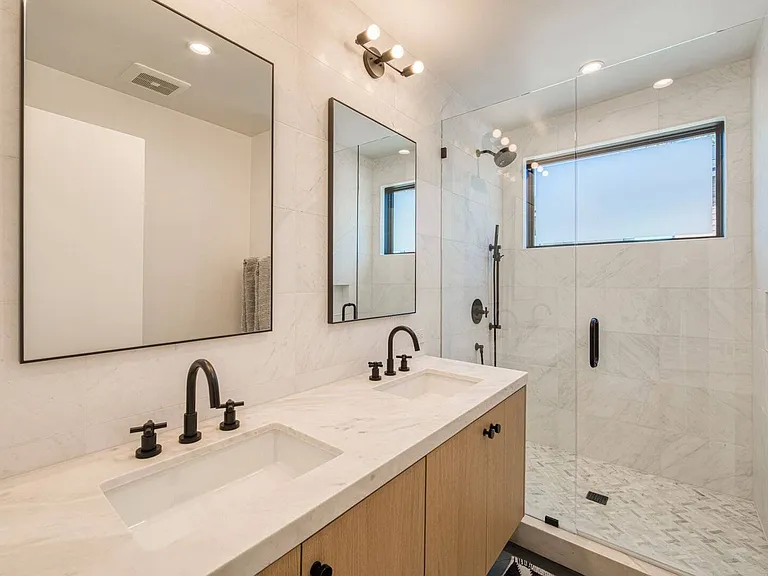 224 Palisades Cir — Photo 20
