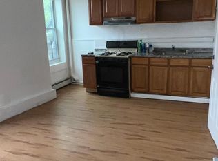 225 W Broadway #2, Paterson, NJ 07522