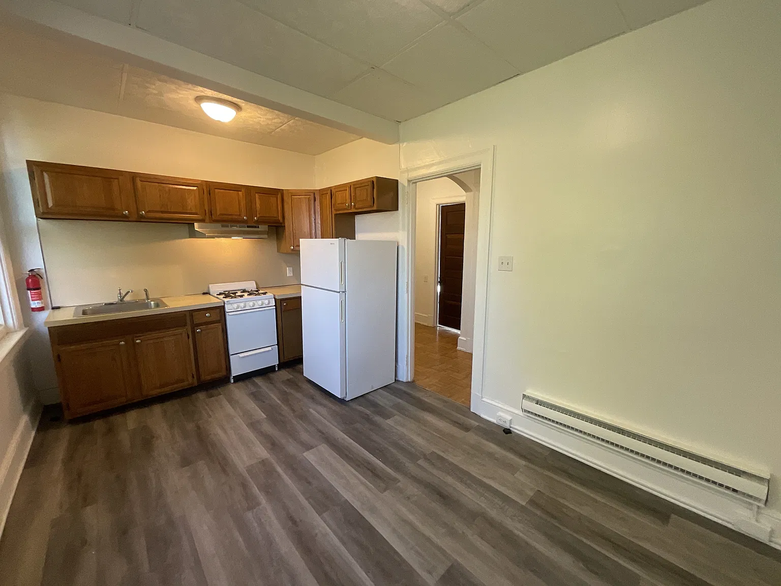 162 E Market St, York - 14 S Queen - 4N — Photo 4