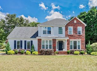 2 Wieuca Ct, Greenville, SC 29609