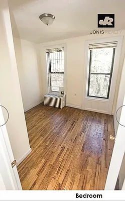 Rented by Jonis Realty | media 9