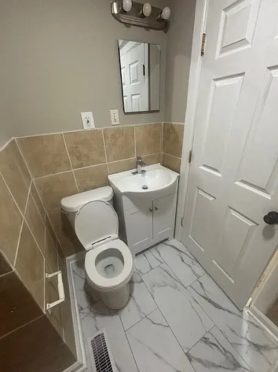 603 N Front St #1 — Photo 9