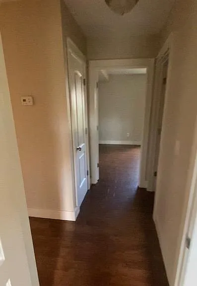 1000 Avenue D — Photo 21
