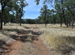 20185 Honey Hill Dr, Hidden Valley Lake, CA 95467