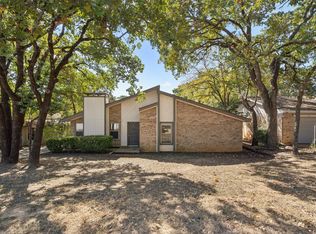 7652 Blue Carriage Ln, Fort Worth, TX 76120