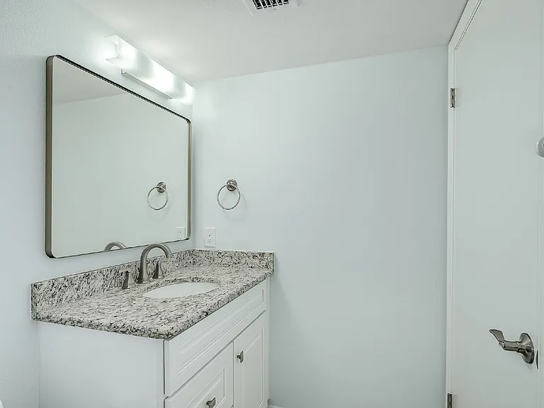1860 N Atlantic Ave #B202 — Photo 11