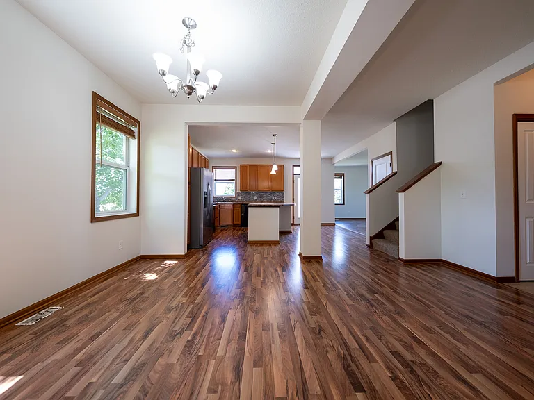 1814 Spring Creek Dr — Photo 9