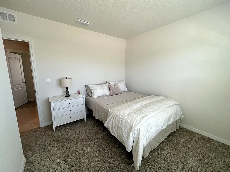 2219 Lake Preserve Cir — Photo 18