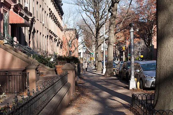 Rented by Common Living, Inc. | media 33