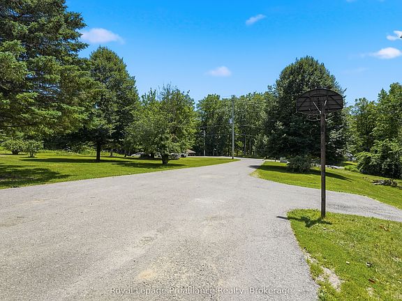 5th image of 555 Bethel Rd