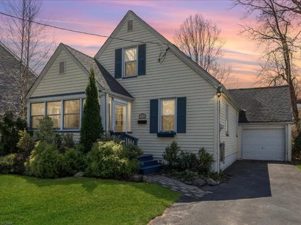 21 Mohawk Drive, Cranford Twp., NJ 07016