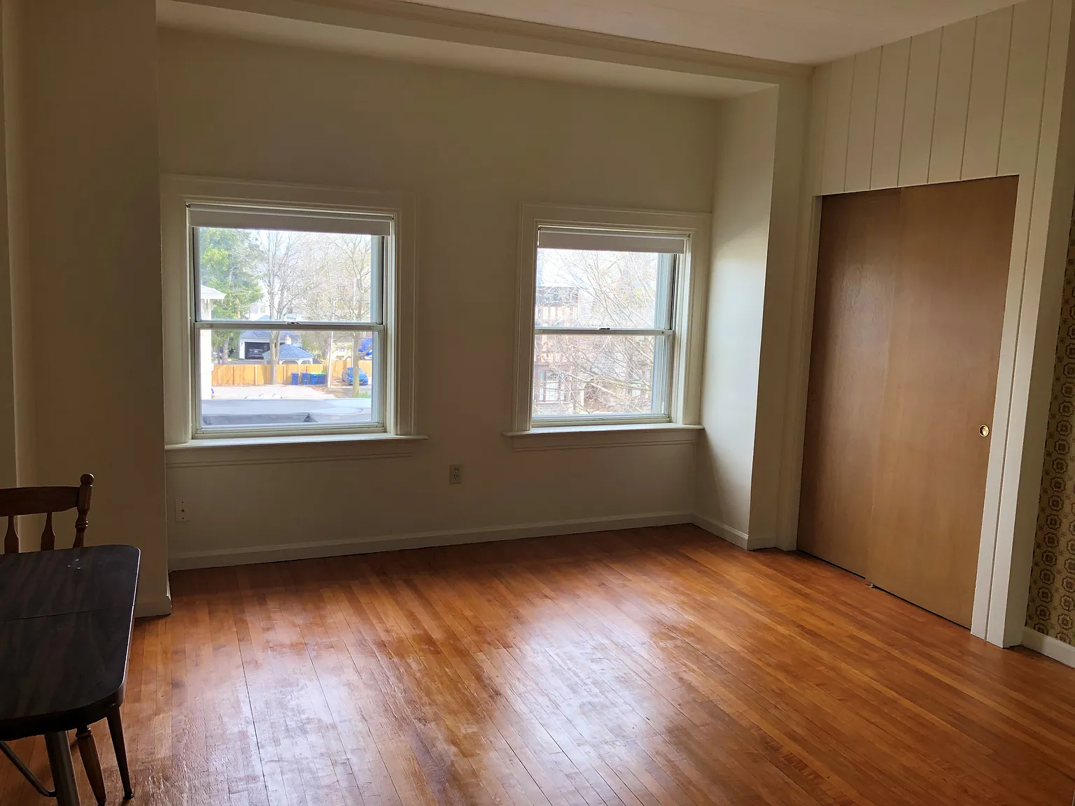 Studio, 350 sqft, $600 — Photo 1