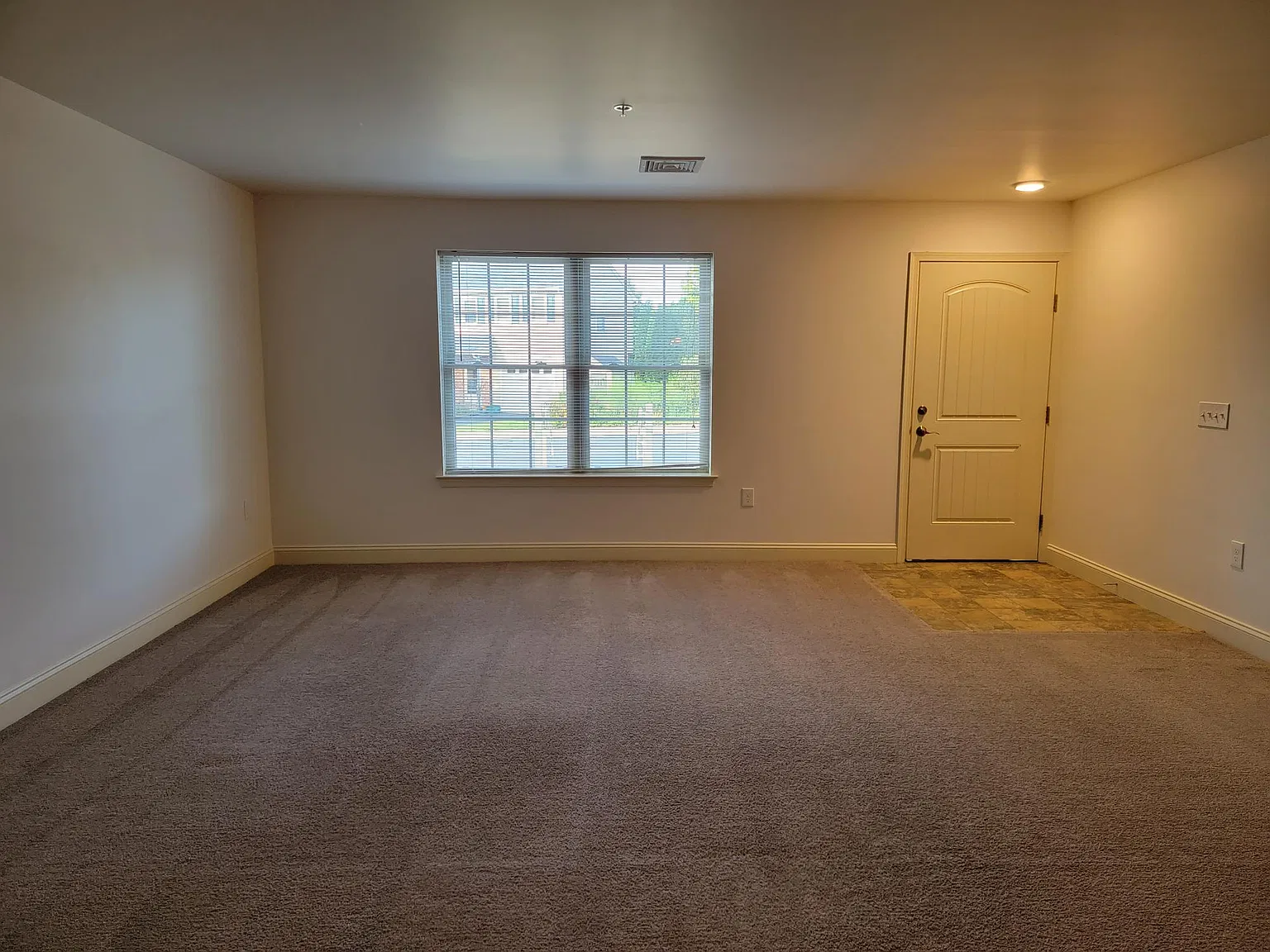 2 bed, $1,295 — Photo 3