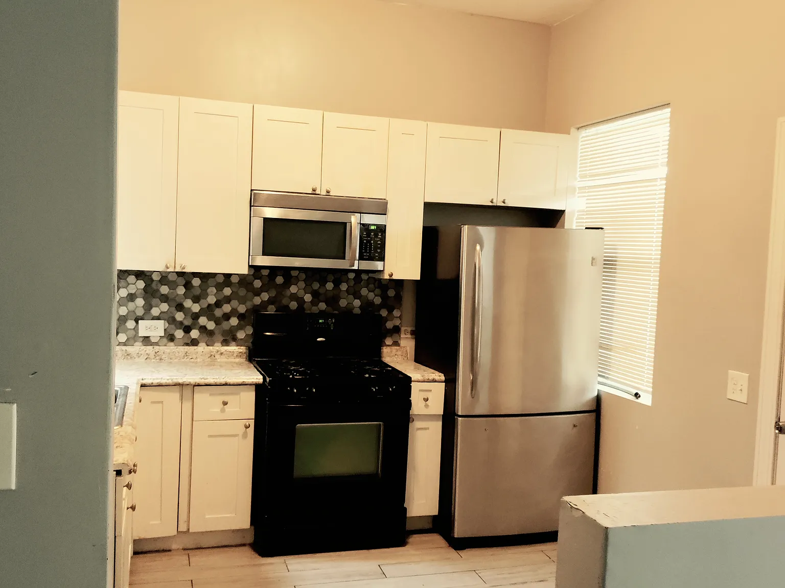 8915 S Exchange Ave — Photo 4