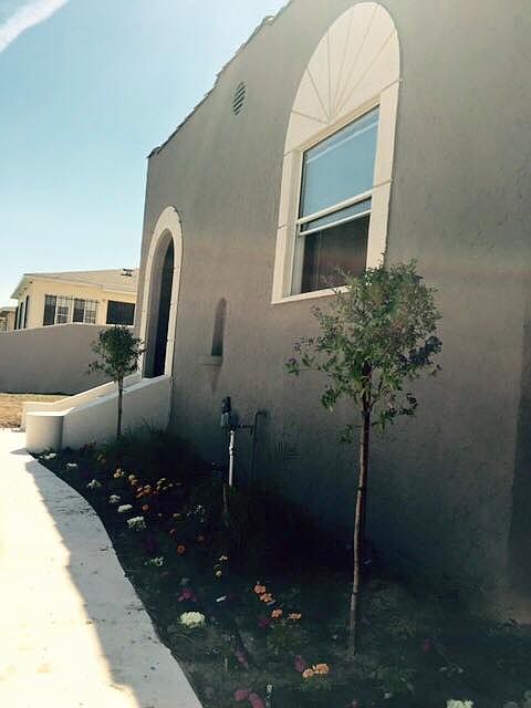 1st image of 11129 S Mariposa Ave