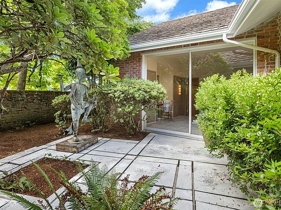 3rd image of 6016 NE Keswick Drive
