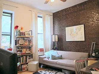 Rented by Salizzoni Realty