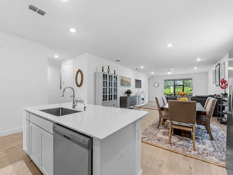 479 Kingbird Dr — Photo 13