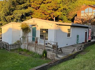 261 E 11th St, Arcata, CA 95521