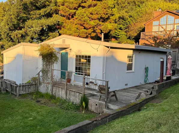 261 E 11th St, Arcata, CA 95521