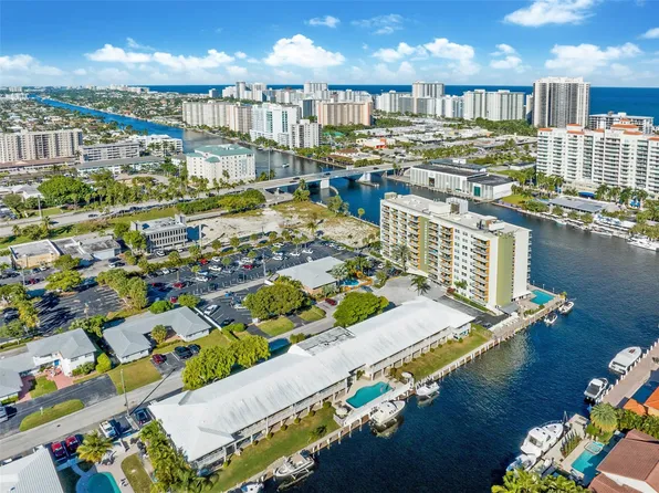 2866 NE 30th Street #7, Fort Lauderdale, FL 33306