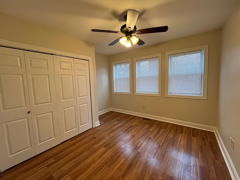 6368 Morrowfield Ave — Photo 12
