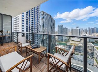 45 SW 9th St APT 3309, Miami, FL 33130