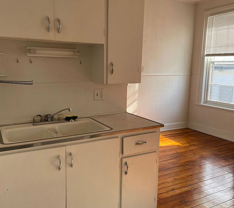 131 W 4th Street Apartment Rentals Oswego, NY Zillow