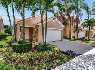 1689 Salerno Cir, Weston, FL 33327
