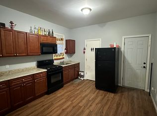 16 Alexander St FLOOR 1, Newark, NJ 07106