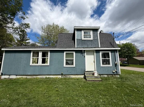535 E Hubble St, Hastings, MI 49058