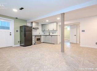 557 Havelock Dr #2, Waterloo, ON N2L 4Z1