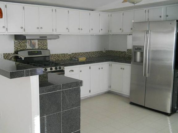Modern kitchen