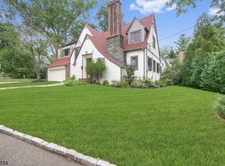 10 Wyndham Rd, Short Hills, NJ 07078