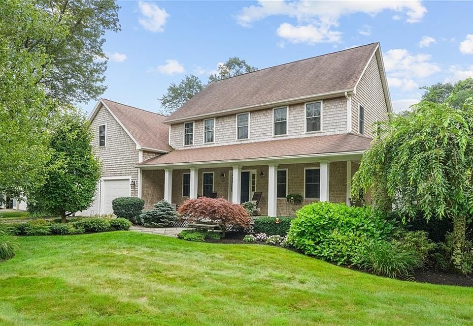 1st image of 27 Windmill Dr
