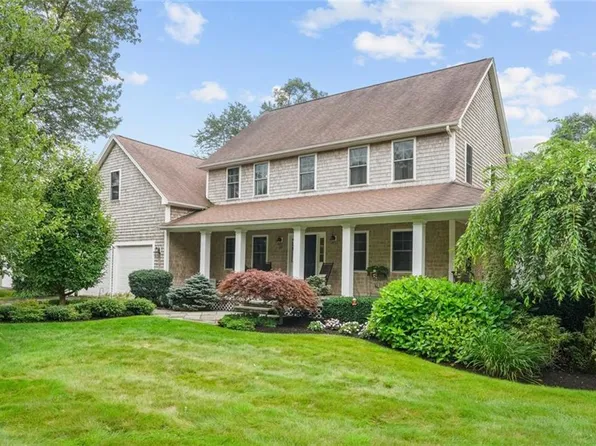 27 Windmill Dr, South Kingstown, RI 02879