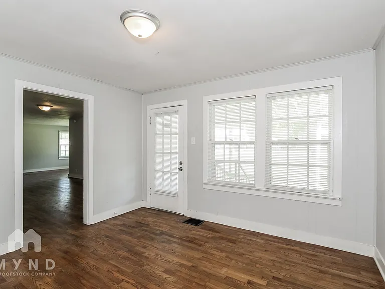 1222 Eastern Valley Rd — Photo 14