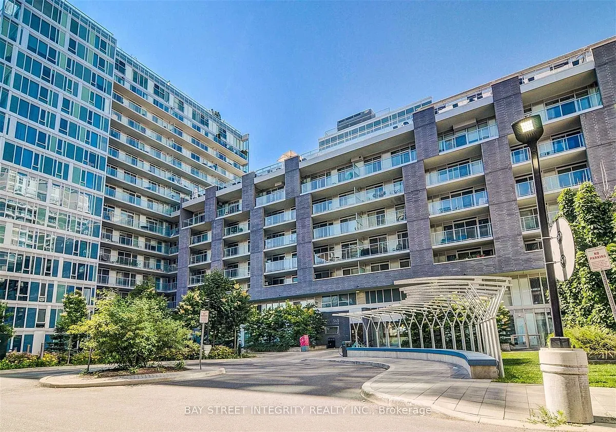 Building Photo - 565 Wilson Ave #W120