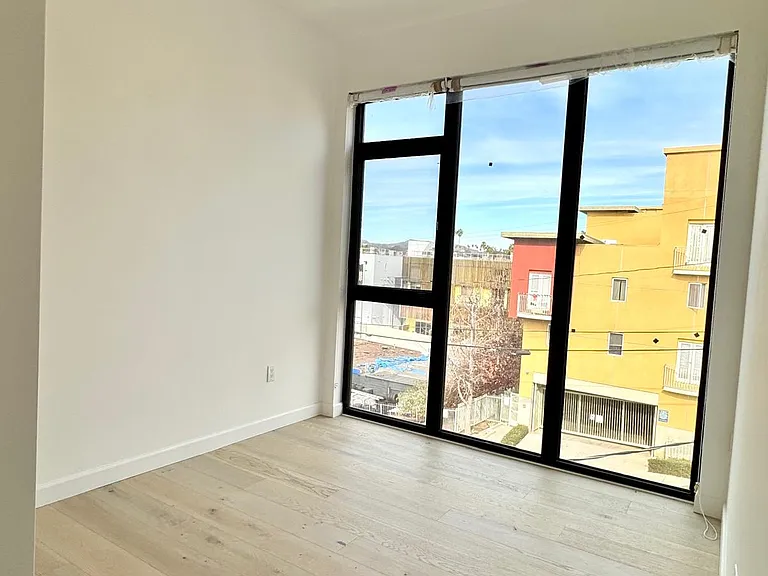 1244 Innes Ave #A — Photo 7
