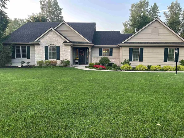 2002 Kelleys Lndg, Fort Wayne, IN 46825