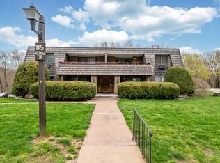 85 Oxbow Dr APT B3, Glastonbury, CT 06033