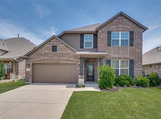 2424 Prairie Trail Ave, Aubrey, TX 76227