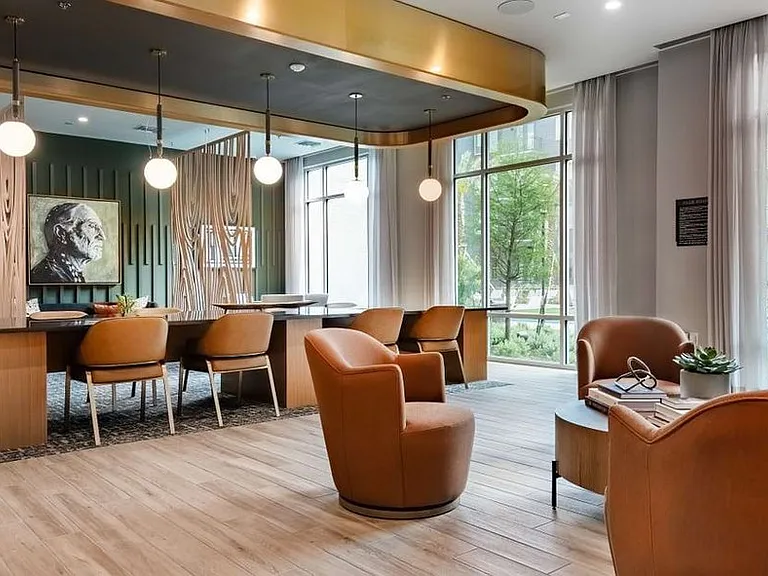 Building's Lounge