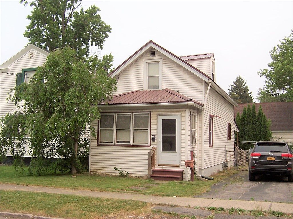 4 Holland Ave, Batavia, NY 14020 Zillow
