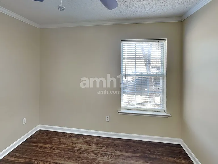 2227 Joann Dr — Photo 19