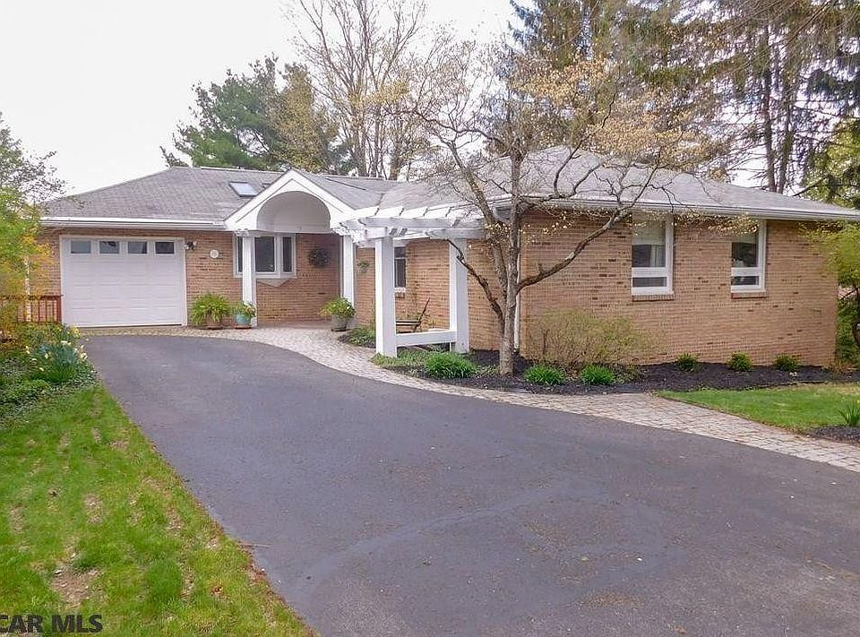 Tenant has exclusive access to one care garage and three car driveway.